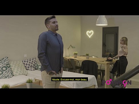❤️ PORNBCN 4K Mwanamke mmoja aliyekomaa na matiti makubwa anataka kunyofolewa mkundu kijana gigolo mwenye dick kubwa blowjob amortist kazi ngumu ya mikono kazi ya mbwa style pussy lick orgasm French subtitles ❌ ❤